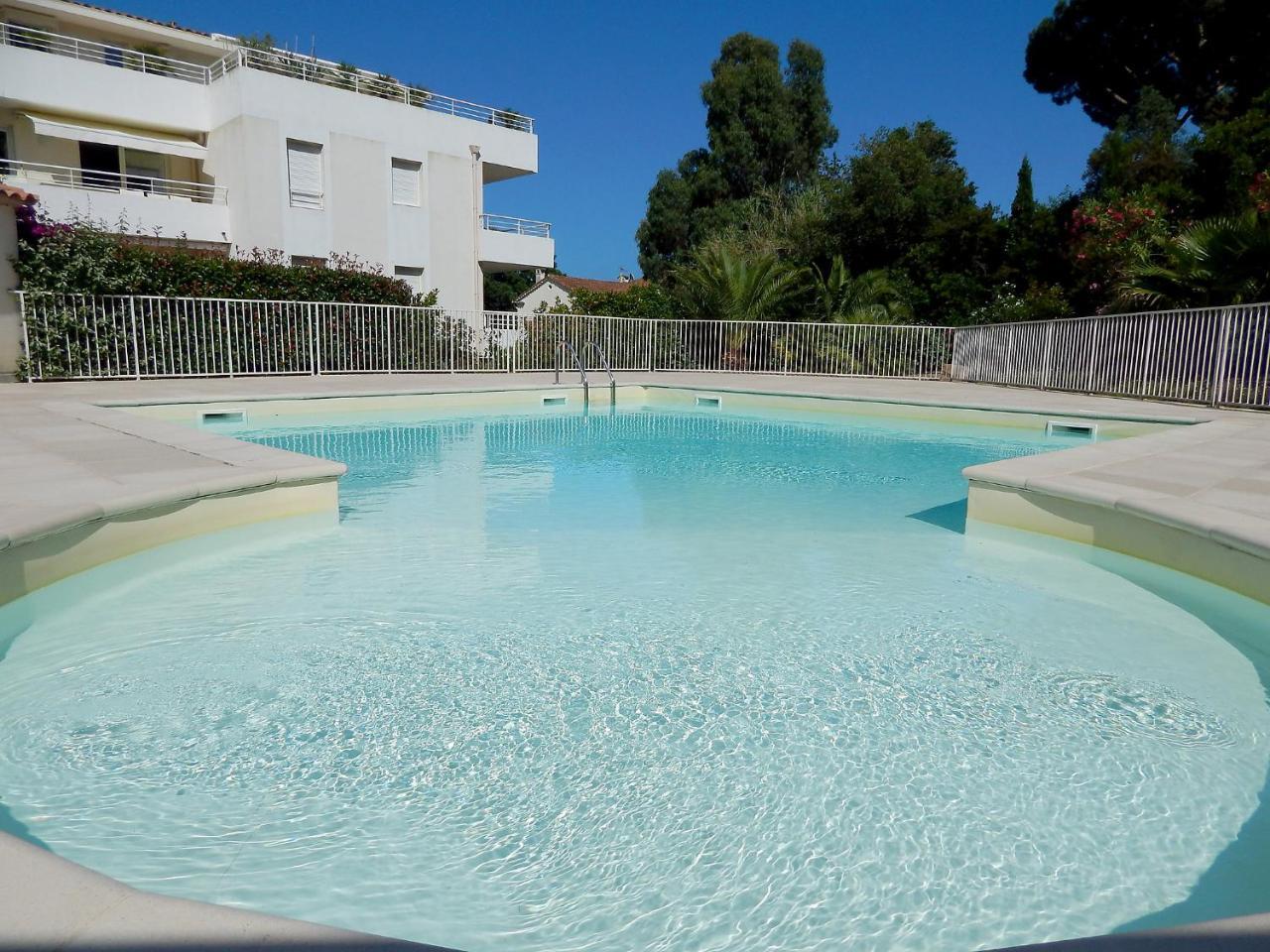Apartment Cap Marine-2 By Interhome Cavalaire-sur-Mer Zewnętrze zdjęcie